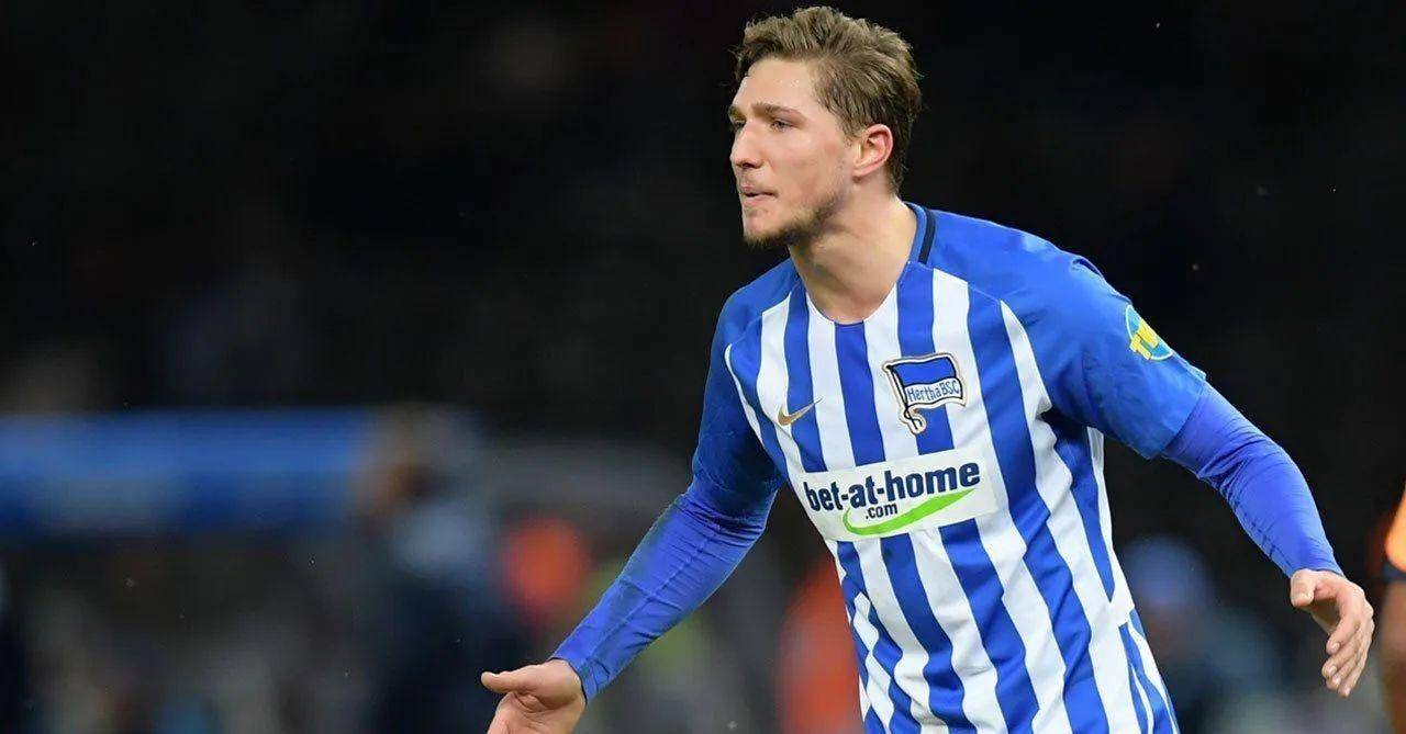 柏林赫塔队目前在德甲联赛表现稳定