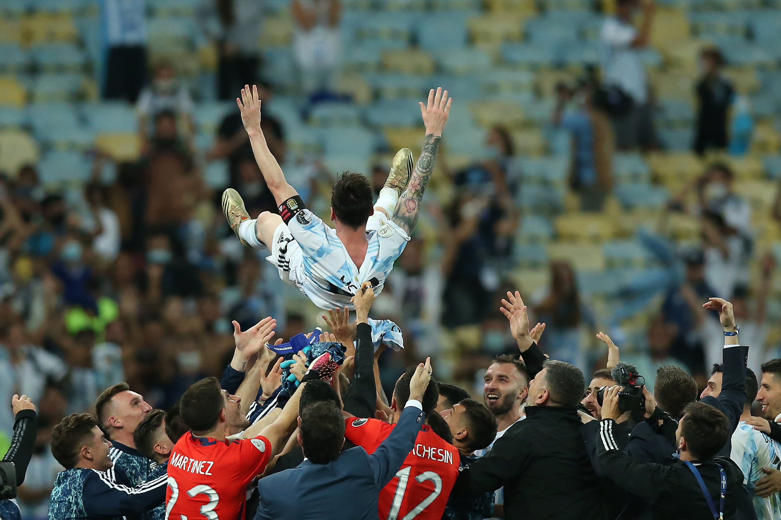 欧洲预选赛上，梅西率领阿根廷队一路高歌！