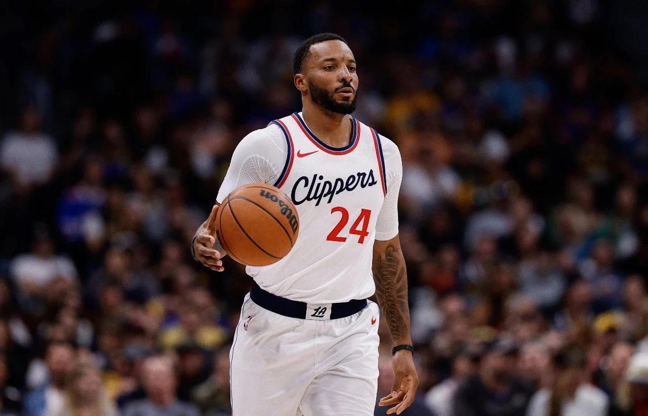 快船客场胜灰熊，取得开门红