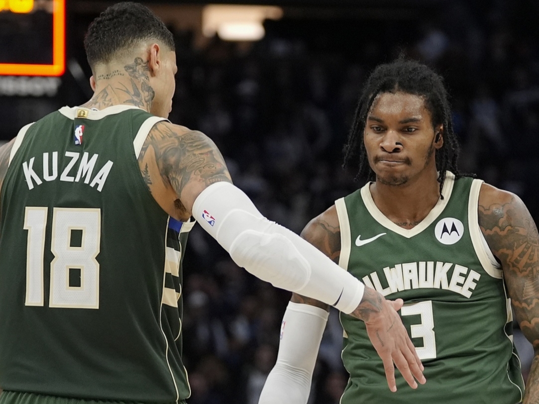 雄鹿横扫老鹰，稳坐东部榜首