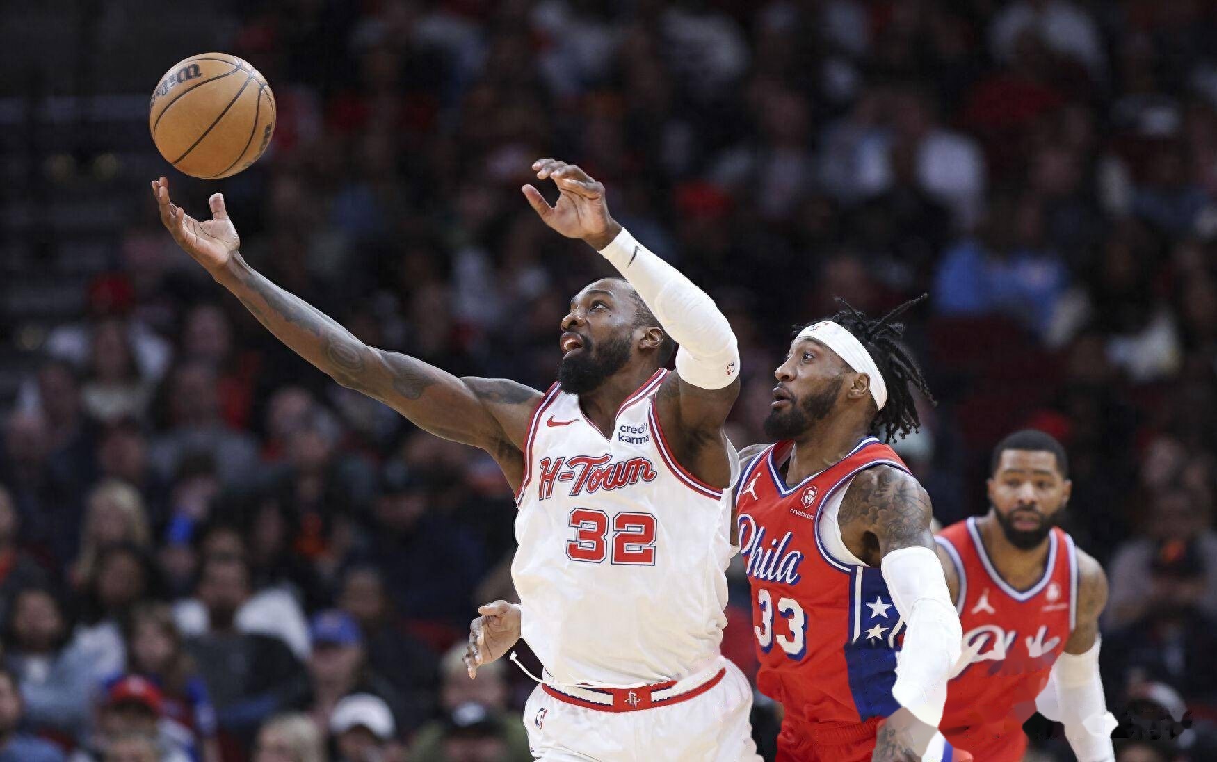 火箭惜败76人，遗憾收尾